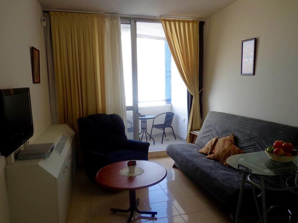 Perfect Sea View Apartment Бат Ям Екстериор снимка