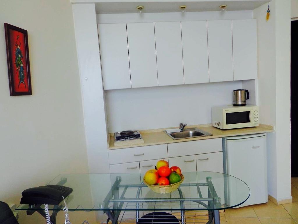 Perfect Sea View Apartment Бат Ям Екстериор снимка
