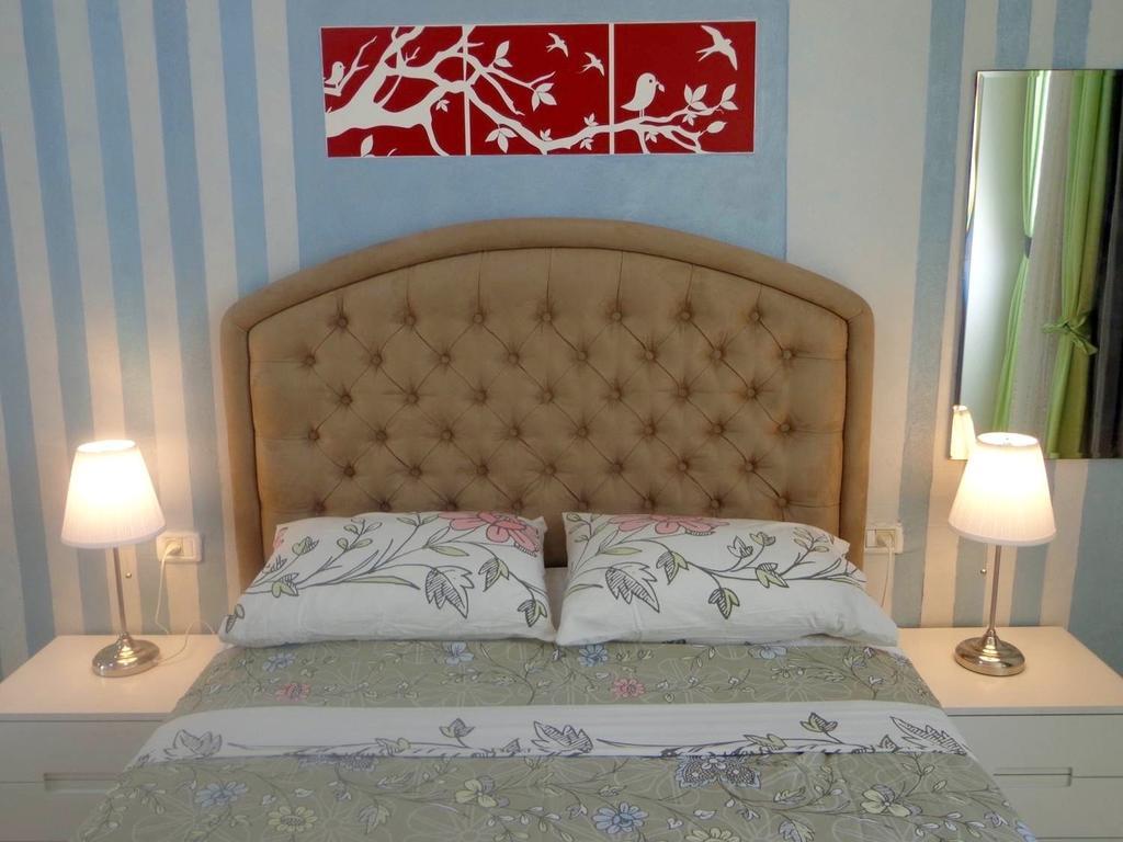 Perfect Sea View Apartment Бат Ям Екстериор снимка